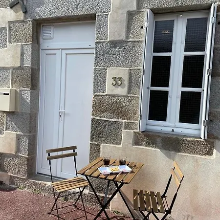 Hypercentre à 1 Mn Et Des Ports Appartement