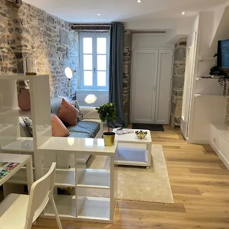 Hypercentre A 1 Mn Et Des Ports Apartment
