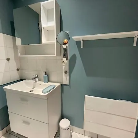 Hypercentre A 1 Mn Et Des Ports *