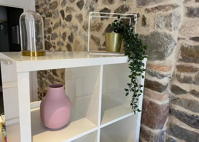 Hypercentre A 1 Mn Et Des Ports