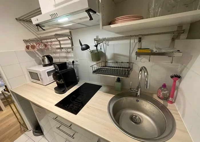 Hypercentre A 1 Mn Et Des Ports 格朗维尔