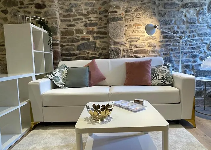 Hypercentre A 1 Mn Et Des Ports *