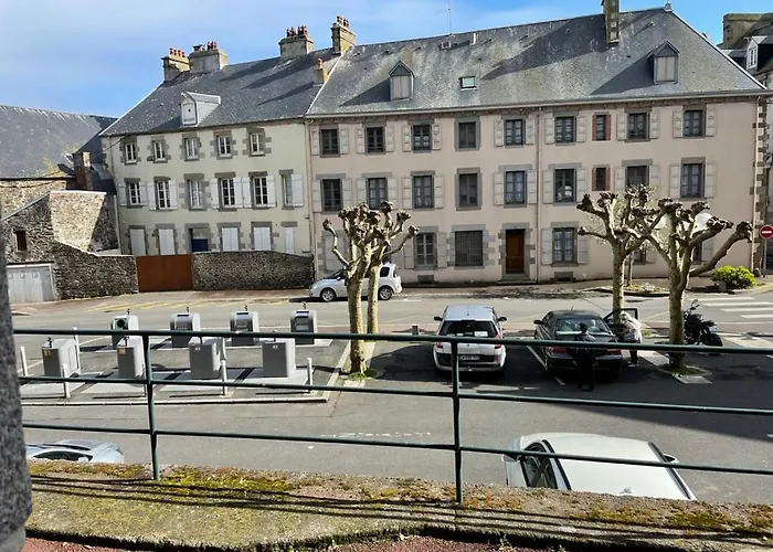 Hypercentre A 1 Mn Et Des Ports